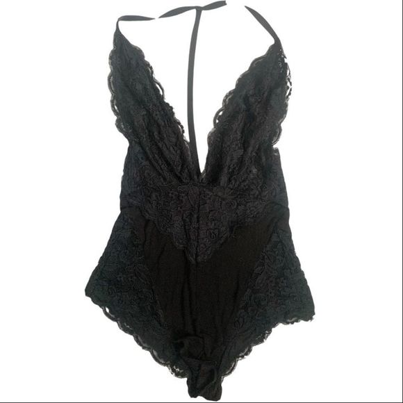 Forever 21 | Black lace body suit - Picture 1 of 5